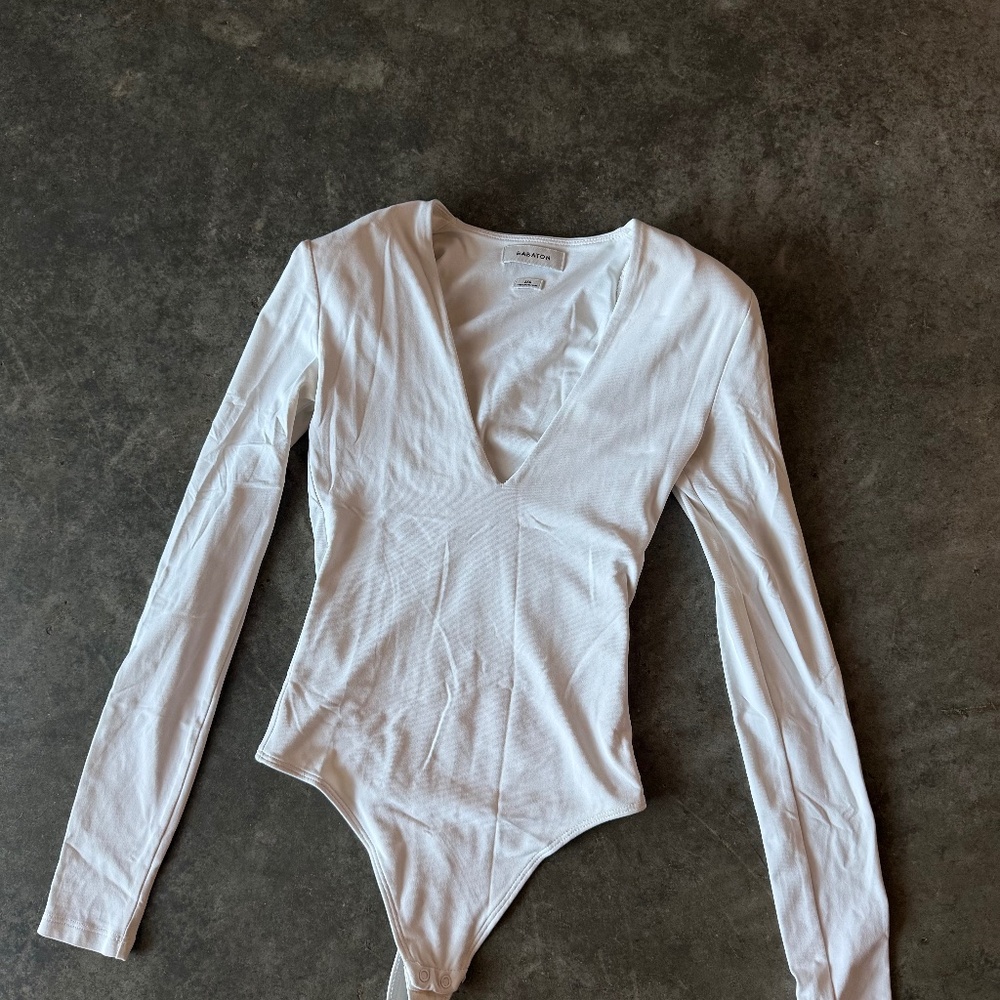 Aritzia contour bodysuit